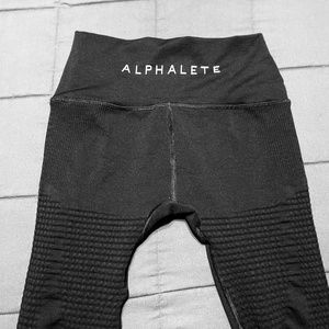 Alphalete Halo Leggings M